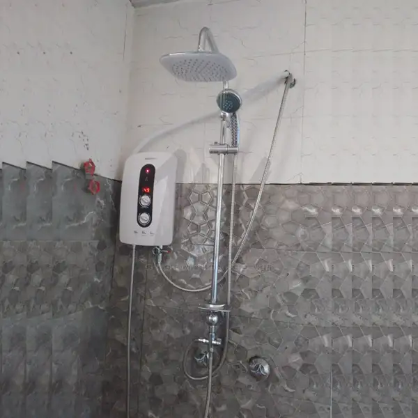 Anlabeier Tankless Heater with Pump Instant Shower